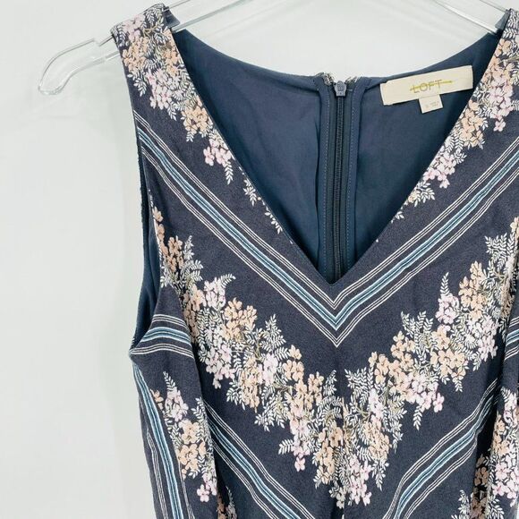 LOFT Size Small Gray Striped Floral V Neck Tie Waist Wide Leg Jumpsuit - Picture 9 of 12